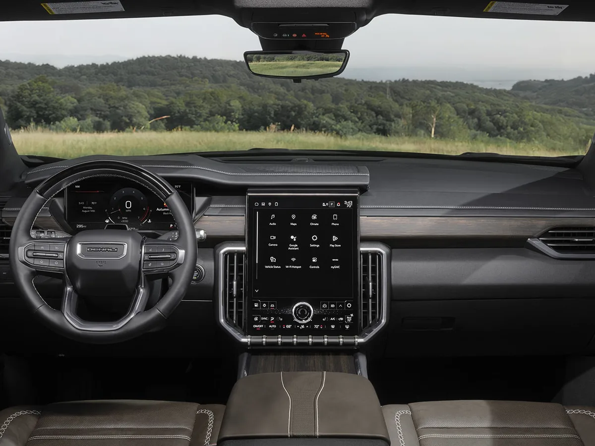 Interior View of the 2026 GMC Denali Ultimate with Woodland Mahogany Full-Grain Leather Seats